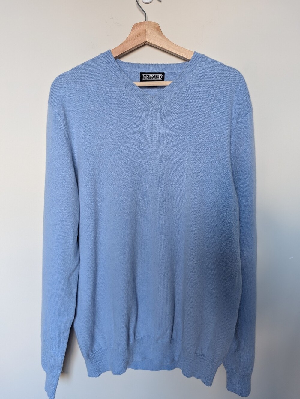 Lands' End 100% Cashmere V-Neck Sweater Light Blue - Men's Size M
